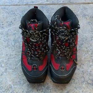 Youth Whitewoods XC Ski Boots Cross Country Ski Boots NNN Binding Red and Black